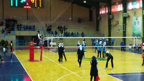 در حین مسابقه🏐