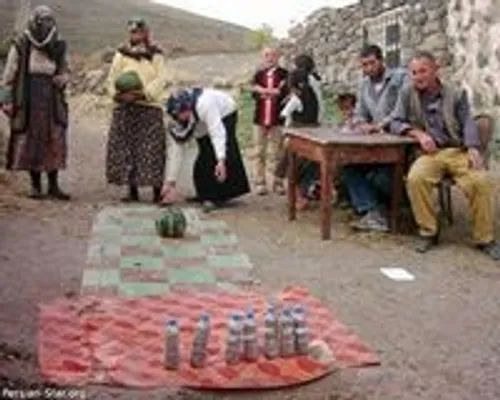 بازی بولینگ در در روستا