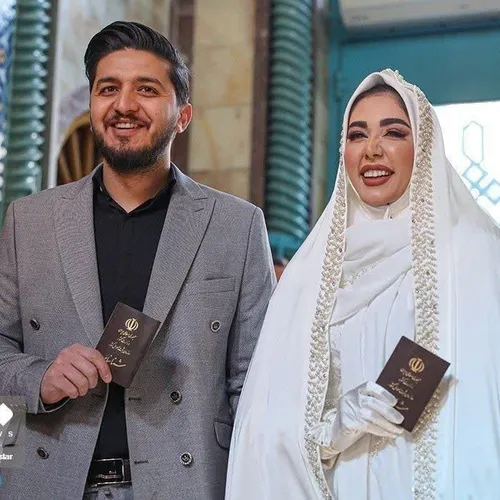 حضور عروس و داماد پای صندوق رأی انتخابات
