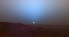 غروب در سیاره ی مریخ آبی رنگ است