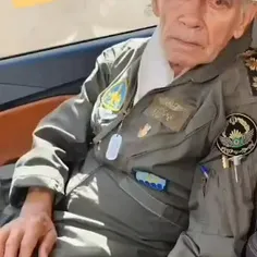 من نمی خوام پیر شم  یکی از خلبانان شجاع ایرانی همرزم شهید