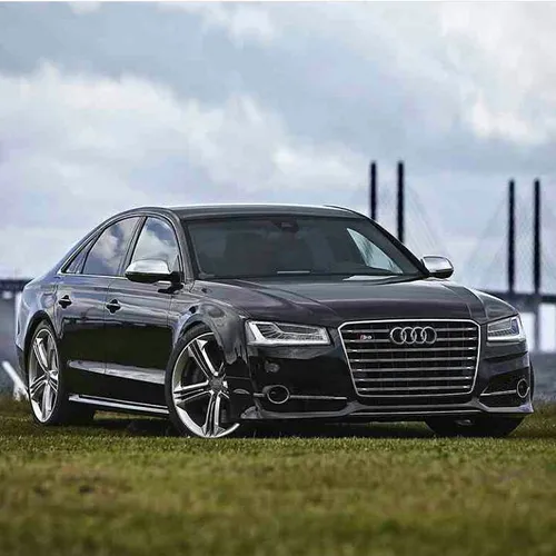 Audi S8