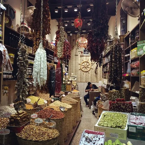 A shop full of temptations in the bazaar in Erbil, Kurdis