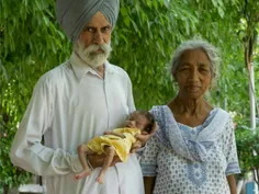 این زن هندی که سال ها در آرزوی داشتن فرزند بود، در ۷۲ سال
