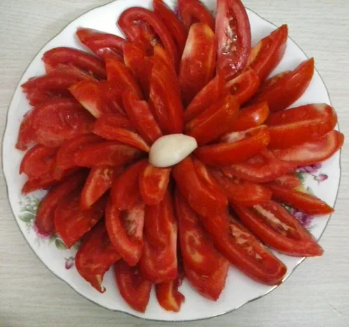 گوجه گلی :-)