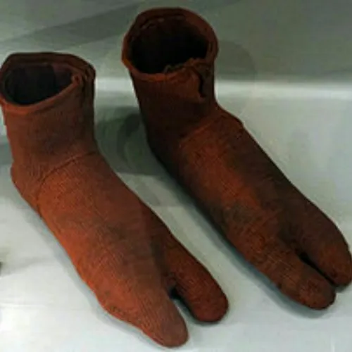 قدیمی ترین جوراب جهان که از شهر Oxyrhynchus یکی از شهرهای