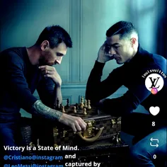 رونالدو و مسی در حال شطرنج بازی😍😍😍کیا عاشق رونالدو و مسی 
