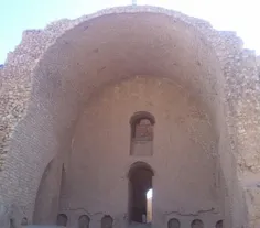 نمایی از کاخ اردشیربابکان درفیروزآبادفارس