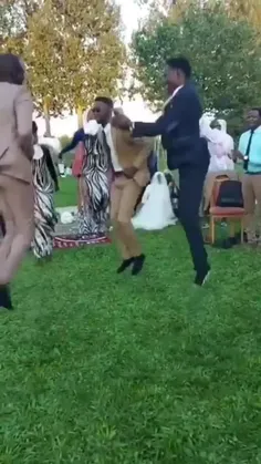 عروسی در آفریقا 😂😂😂🤣🤣