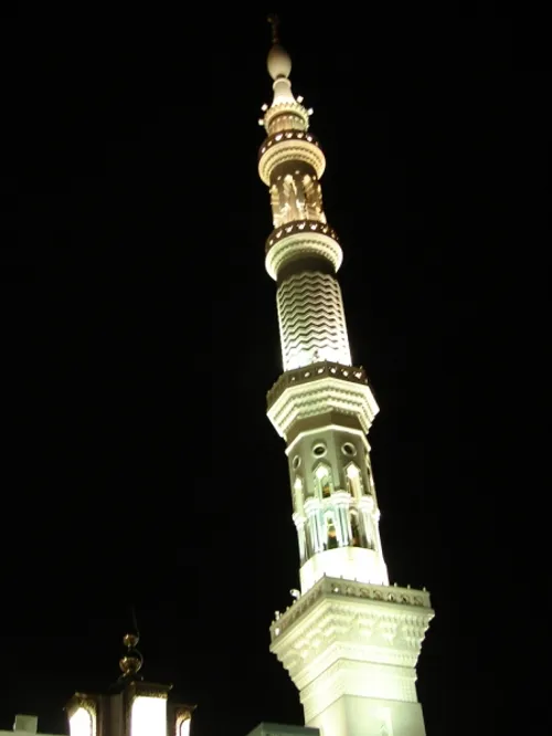 مسجد النبی ( مسجد پیامبر (ص) )