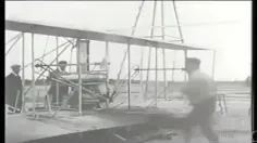 فیلمی نادر از پرواز اولین هواپیمای واقعاً عملی با بال ثاب