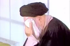 امام خمینی: ما ملت گریه سیاسی هستیم، ما ملتی هستیم که با 
