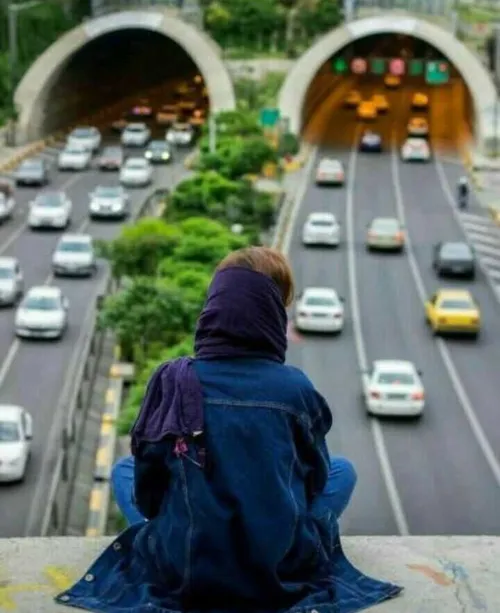 چند سال دیگر ‎دلت میلرزد ‎برای منی که دیگر تو را در گوشه 