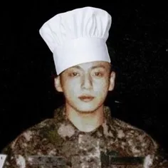 کوکی تو ارتش به عنوان آشپز قراره کار کنه