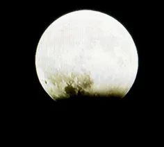 تصویری از ماه گرفتی هم اکنون