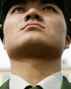 در ارتش #چین، سوزن هایی زیر گردن سرباز قرار می گیرد؛ تا ص
