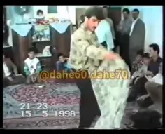 تیر خلاص بر پیکر نیمه جان رقص دهه شصتی😂😂😂