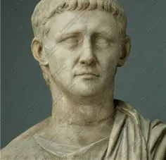 کلودیوس تنها امپراطور از میان 15 امپراطور ابتدایی روم باس
