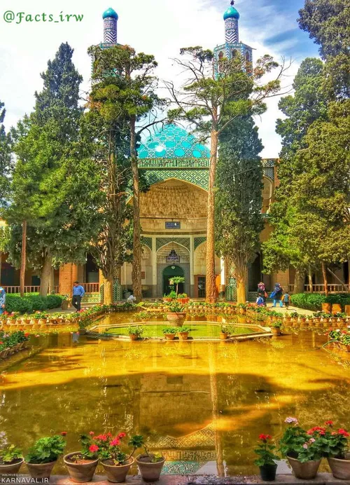 مقبره «شاه نعمت الله ولی» در شهر ماهان که جلوه های معماری