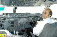 جناب قالیباف در حال خلبانی 