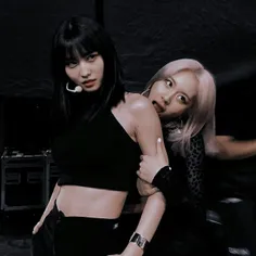 _bad girls!💕💫... #momo #chaeyoung #TWICE_ONCE