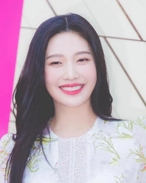 Joy 💚 💚 💚 Redvelvet