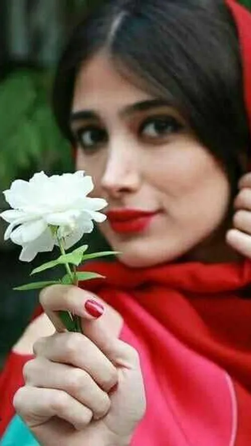 تصاویر جذاب دنی زلزله😍