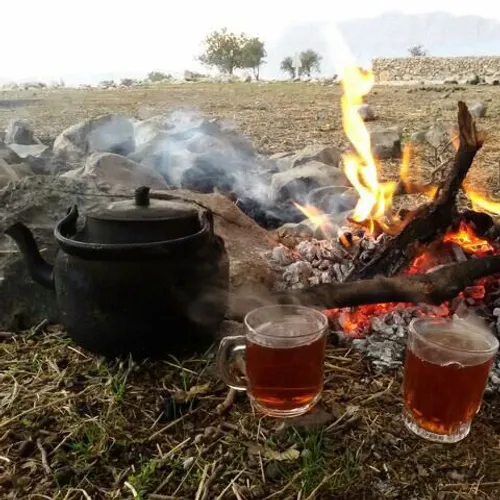 خیلی حال میده سرافطار چای .رو آتشی .نوش جان کنی