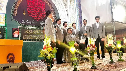 اجرای گروه تواشیح سیرت النبی مشهد در حرم مطهر رضوی هم اکن