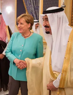 🔸 سفر آنجلا مرکل، صدر اعظم آلمان به عربستان بدون رعایت حج