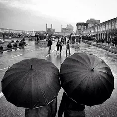 Naqsh-e Jahan Square on a rainy day.#Isfahan, #Iran. Phot