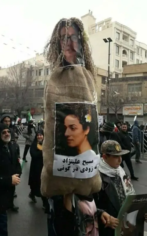 💠 حضور مصی علینژاد در راهپیمایی ۲۲ بهمن مشهد