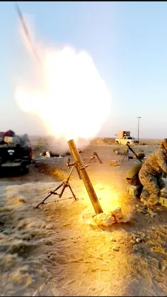 آتش ادوات مدافعان حرم  علیه مواضع داعش به اذن یا زینب س 