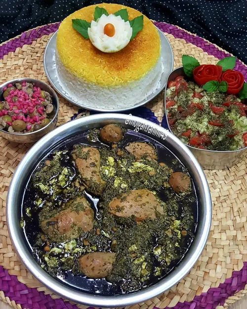 امروز شمره طرز تهیه ایتا خورشت خوشمزه گیلانی باوردم.چاکون