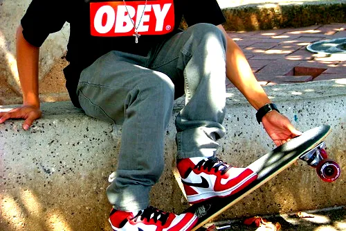 OBEY CLOTHES