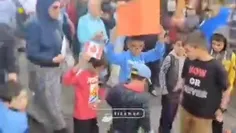 🎥 لگد مال کردن پرچم همجنس گرایان توسط کودکان مسلمان آمریک