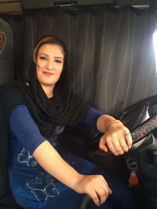 خانم.شیرازی سومین راننده توپ ماشین سنگین