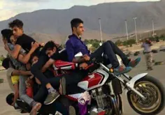 موتورسواری 10 نفره در ایران!