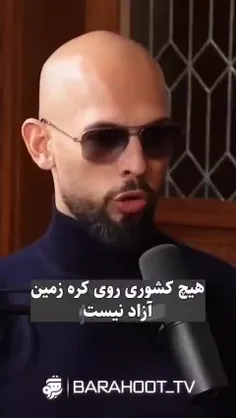 🎥در حقیقت در غرب فقط بی حجابی آزاده😅