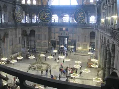 نمای داخلی مسجد سلطان احمد (استانبول) مزین به نامهای مبار
