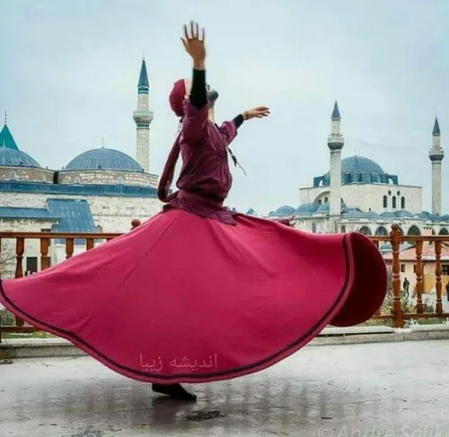 بر آن زشت بخندید که او ناز نماید