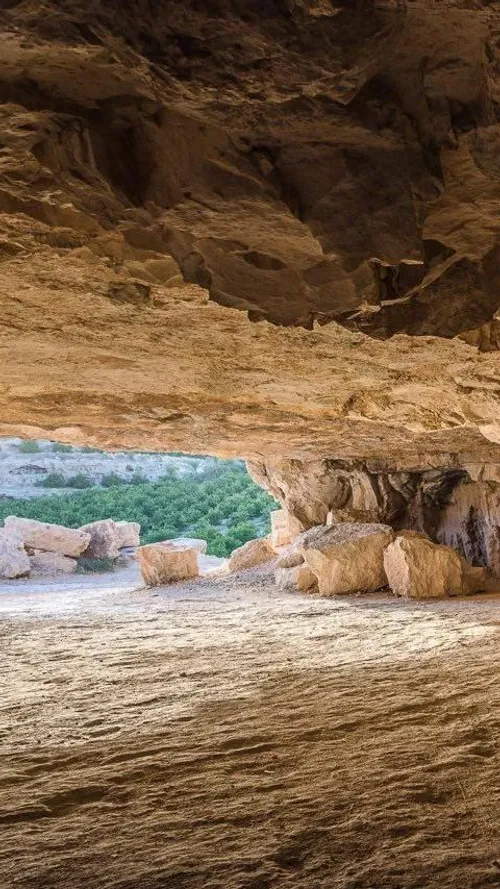 ایران زیبا غار سنگتراشان