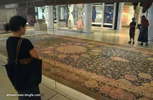 باز آفرینی فرش شیخ صفی اردبیل در ترکیه با سنگهای طبیعی (م