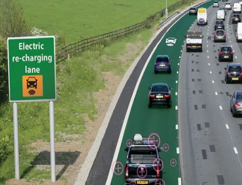 ⁣مسیر سبز در آزاد راههای انگلیس مخصوص خودروهای الکتریکی ک